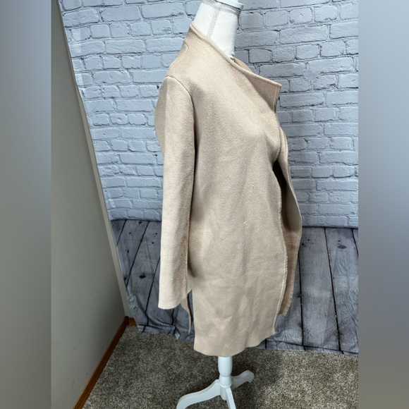 Chicwish open front water fall drape front small/medium - Picture 10 of 14